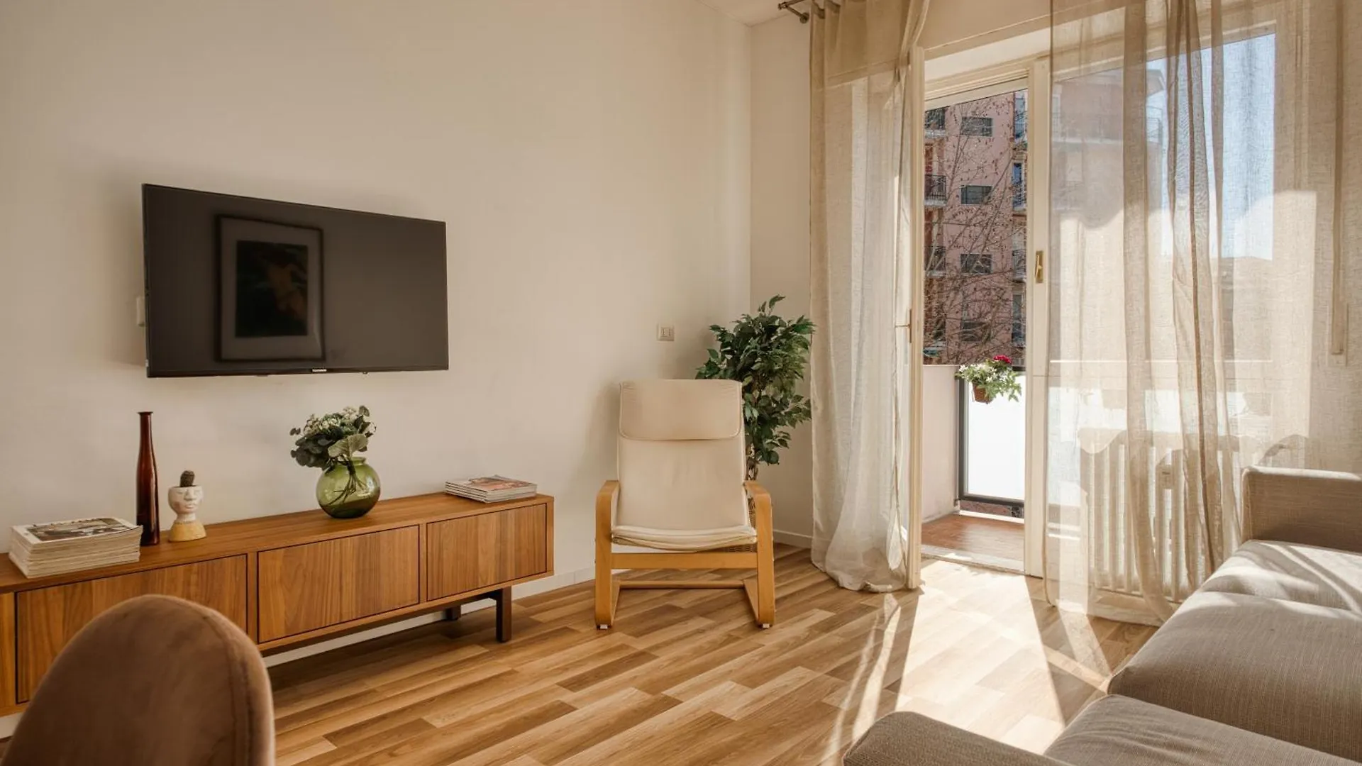 Апартаменты Elegance & Relax - Tennis, Child Park, 20 Minutes From Duomo Милан Италия